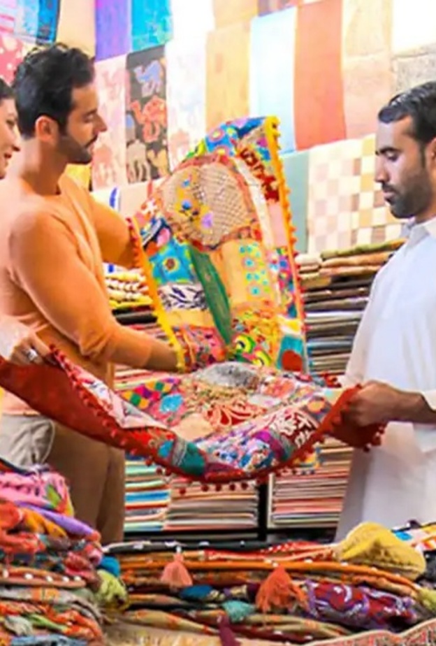 سوق ديرة المغطى.. تجربة ساحرة لعشاق التسوق في دبي 