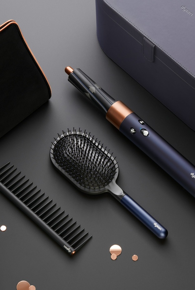 دايسون تطرح إصداراً محدوداً جديداً لجميع تقنيات العناية بالشعر