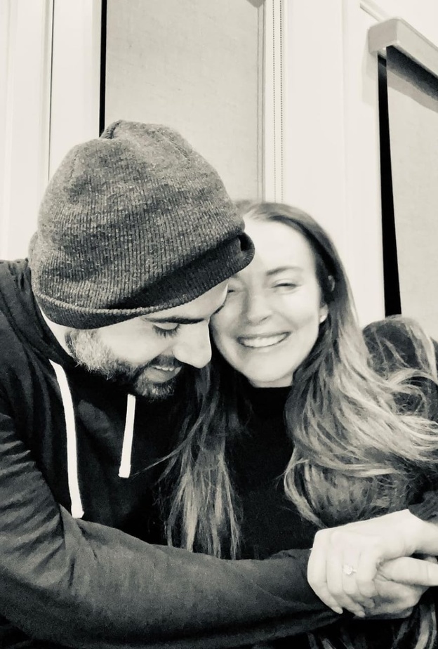 ليندسي لوهان ورجل الأعمال الإماراتي بدر شماس