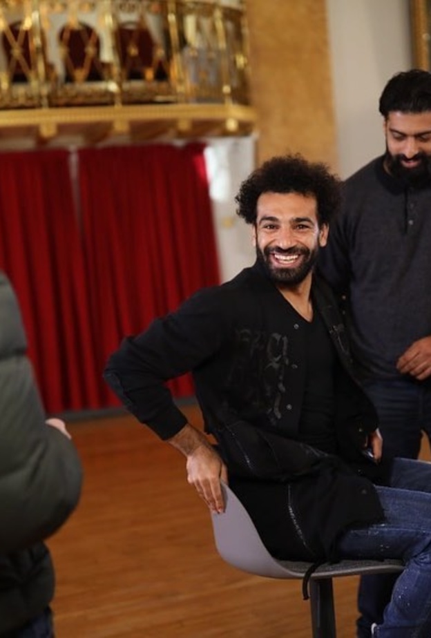 كواليس لقاء محمد صلاح وزوجته مع عمرو أديب في برنامج الحكاية 