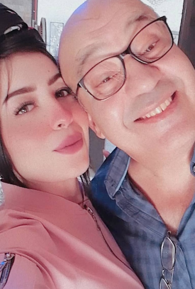 حجاج عبد العظيم وابنته