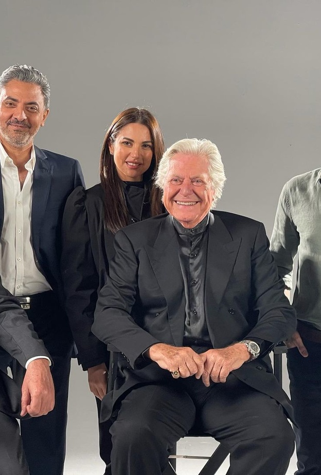 أبطال فيلم الكاهن