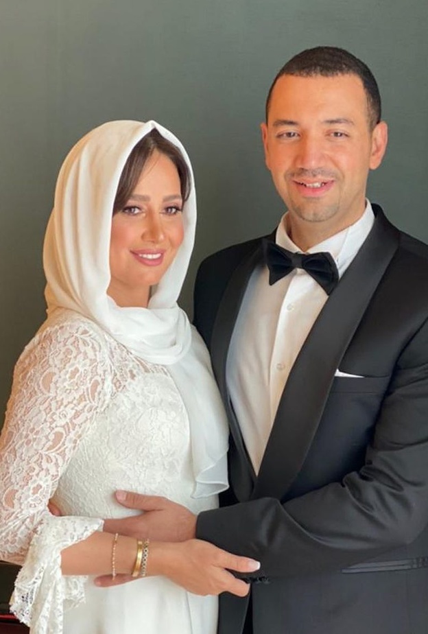 حلا شيحة مع معز مسعود  