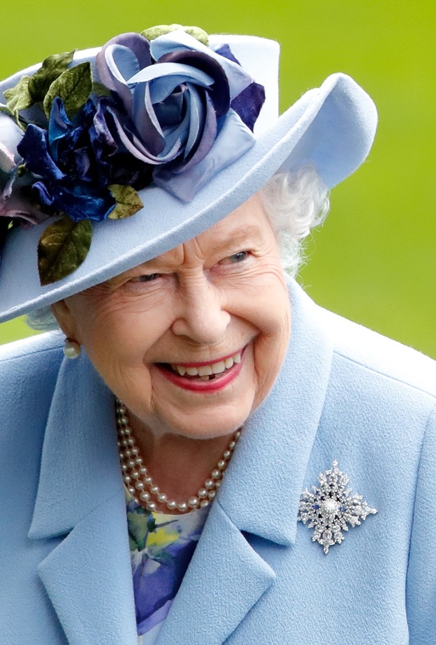 الملكة إليزابيث