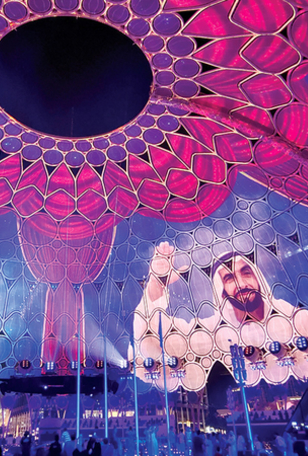 "زارها زايد" يزيد إكسبو 2020 دبي جمالا - الصورة نقلا عن "الإمارات اليوم"