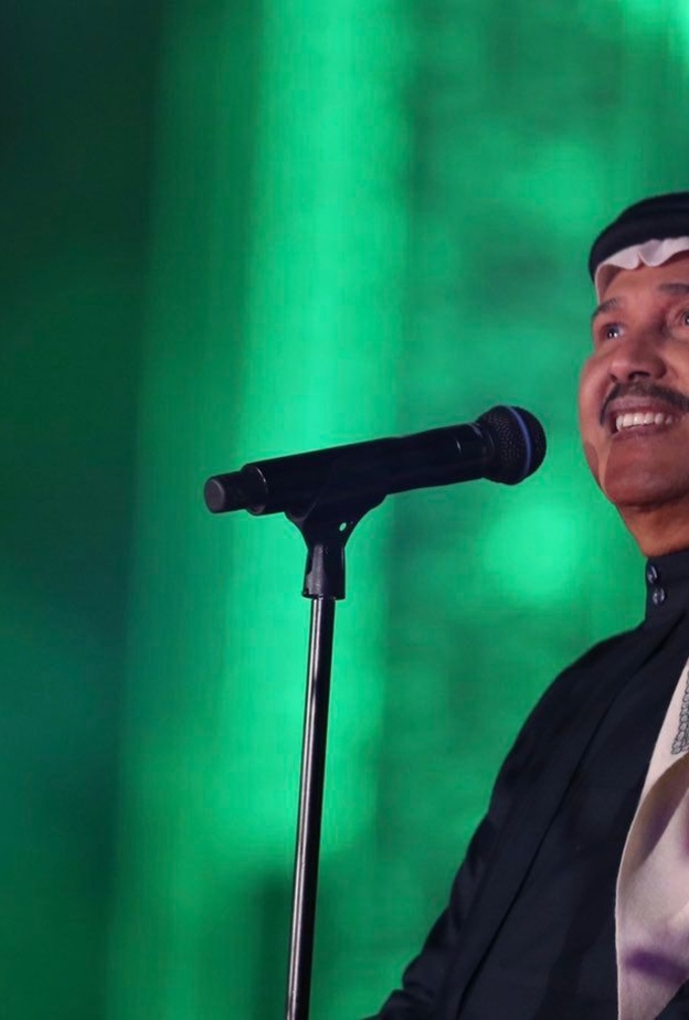 "فنان العرب" محمد عبده