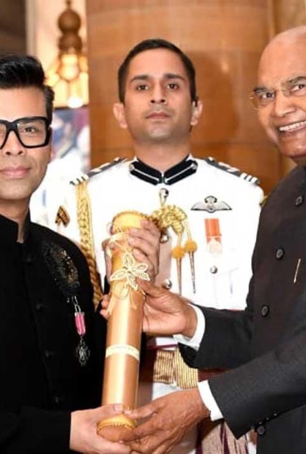 كاران جوهر يحصل على جائزة بادما شري المرموقة