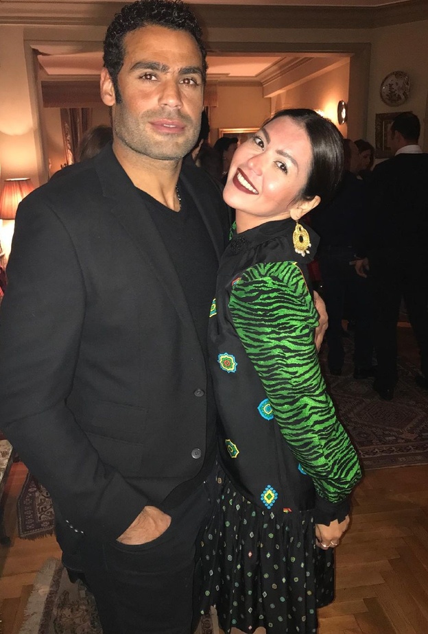 لقاء الخميسي وزوحها 