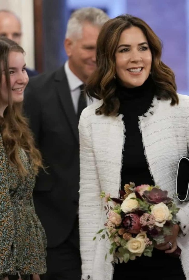 الأميرة ماري في العرض التقديمي لمجموعة الطوابع الدنماركية التذكارية السنوية