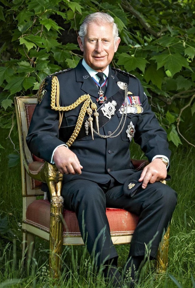 الأمير تشارلز ينشر صورة جديدة لحديقة منزله بمناسبة يوم عيد ميلاده 73