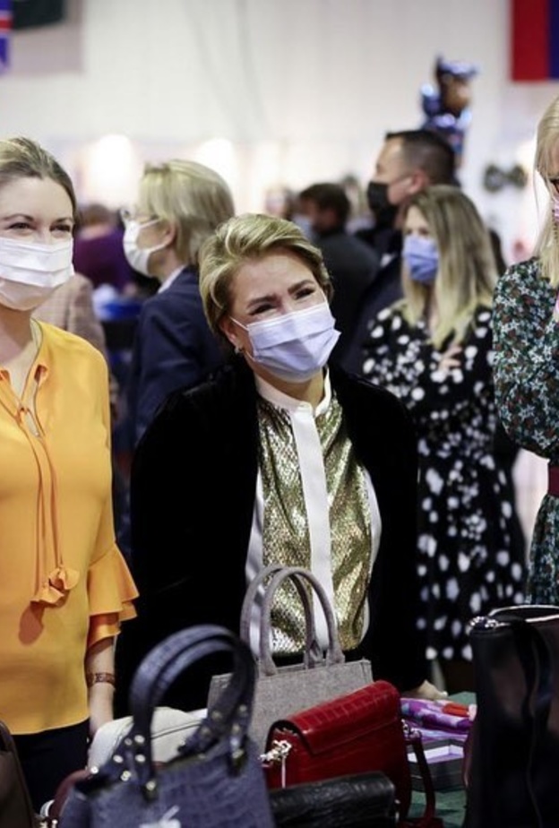 العائلة الحاكمة للكسمبورغ تزور بازار لوكسمبورغ في LuxExpo