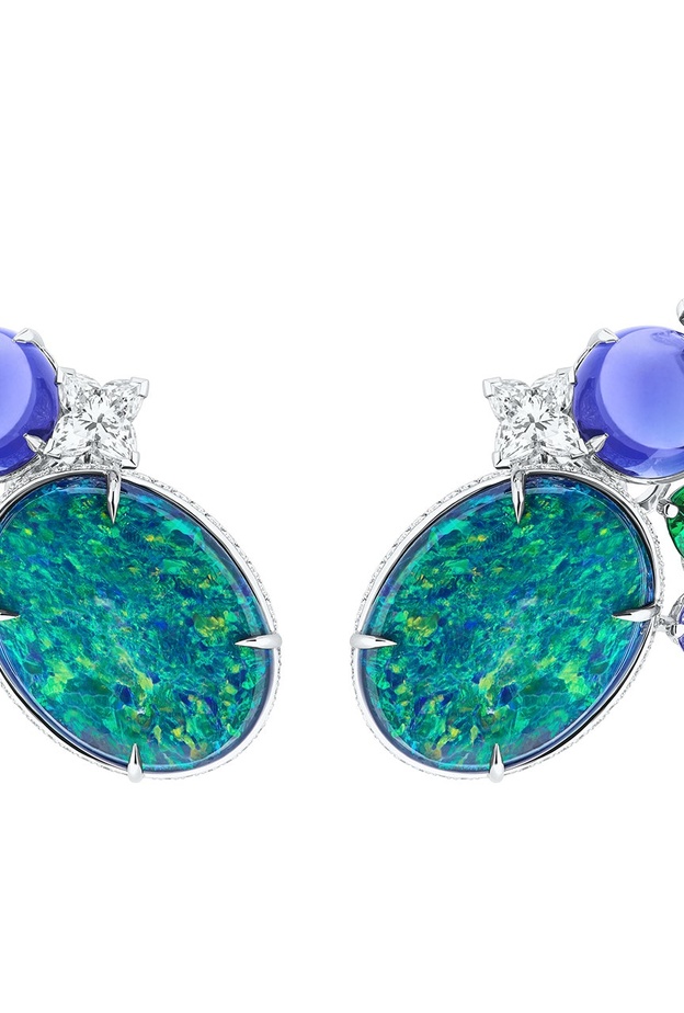 أقراط من لويس فويتون  Louis Vuitton