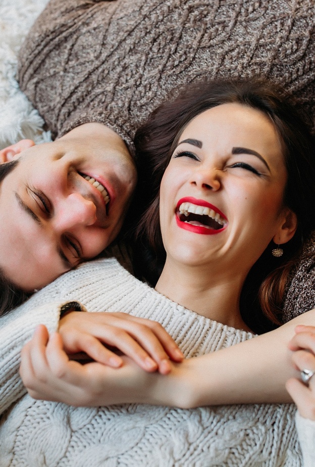 أهم 8 صفات يتمناها الرجل في أنثاه