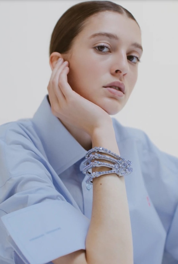 الصورة من موقع history of my world jewelry