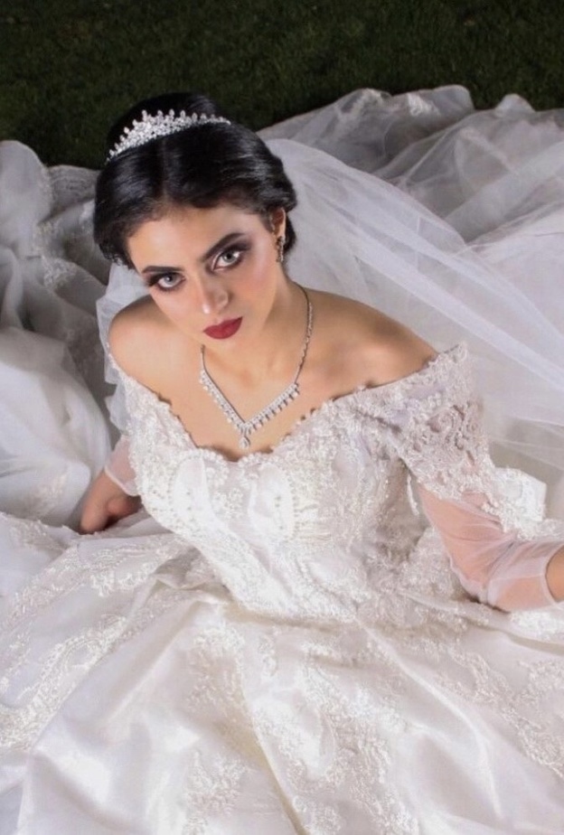 تصوبر عروس بكاميرا المصورة السعودية فاطمه عبدالله