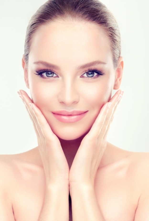  تقشير الجلد بالليزر يساعد على منحك بشرة نضرة ومشرقة