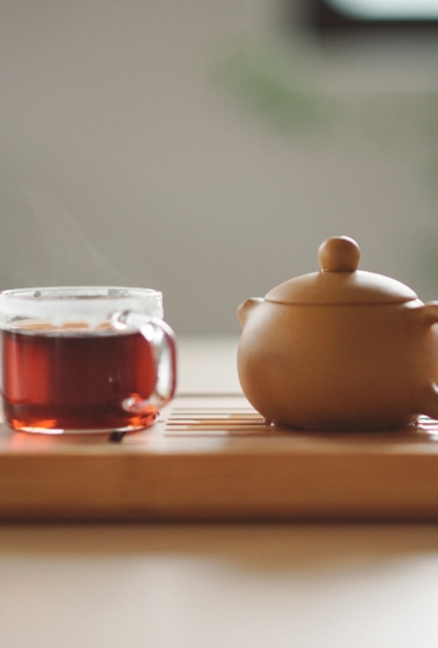 خطورة شرب الشاي الساخن جداً وعلاقته بالسرطان