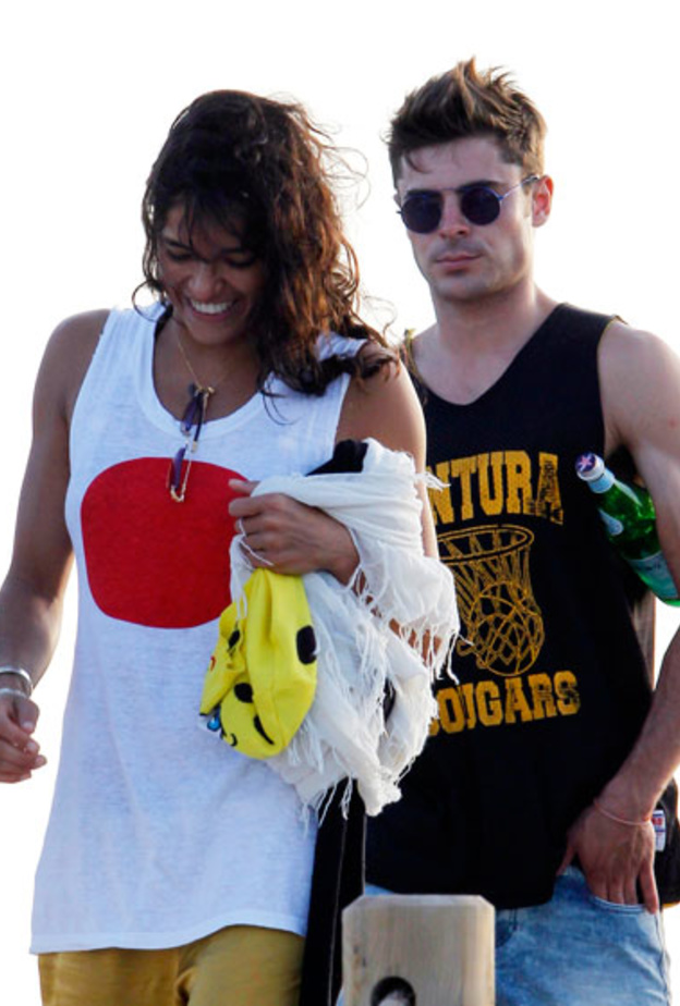 زاك إيفرون وميشيل رودريغيز