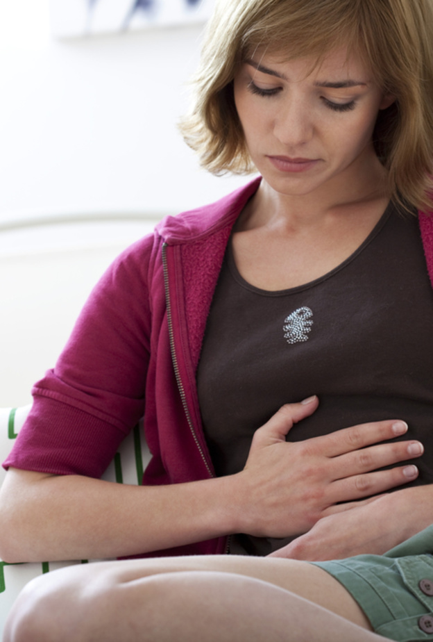 الفرق بين انتفاخ المعدة وزيادة دهون البطن