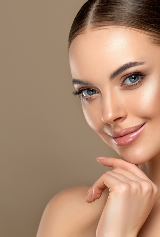  خلطات طبيعية مذهلة لنضارة البشرة قبل ليلة رأس السنة