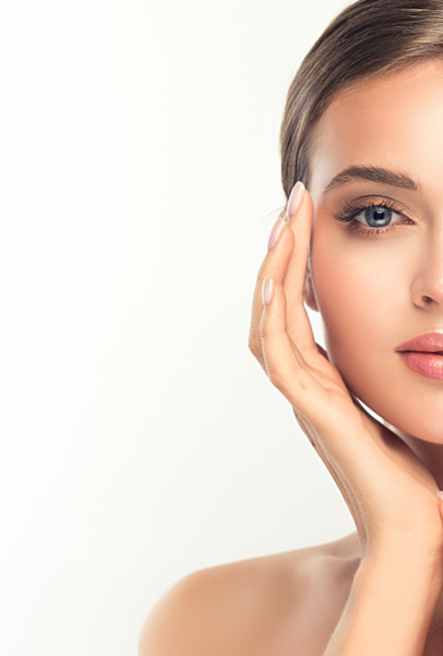 فوائد العسل الأسود للبشرة وطريقة استخدامه