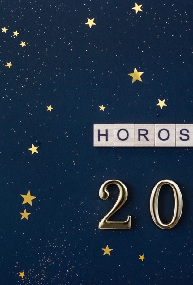 ماذا ينتظر كل برج في 2022