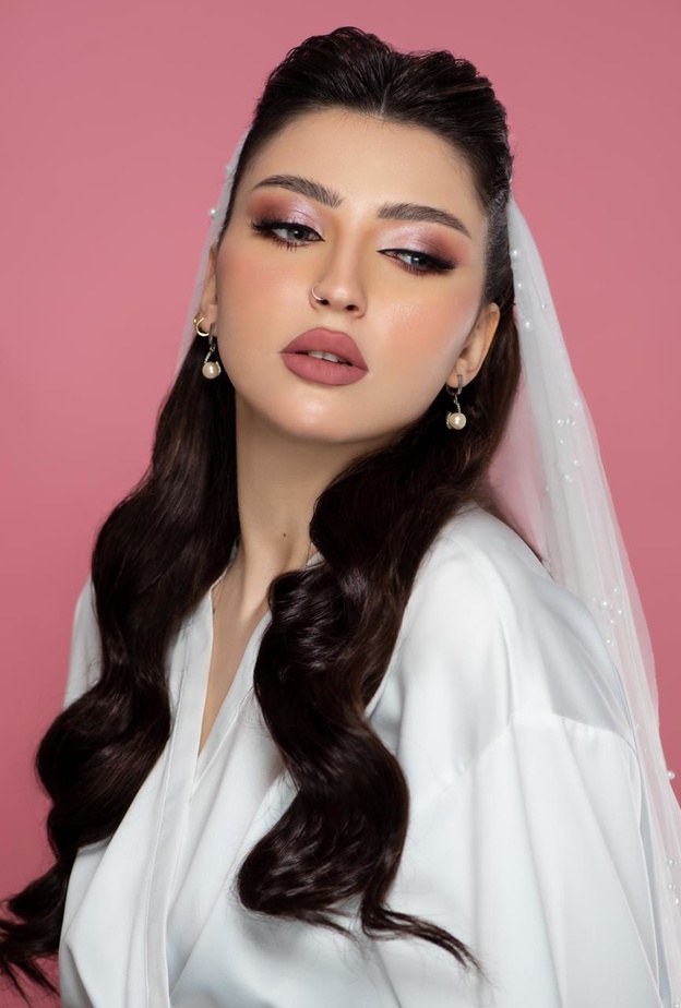 من مكياج العرايس من الميك اب ارتست السعودية فاطمة الاحمد