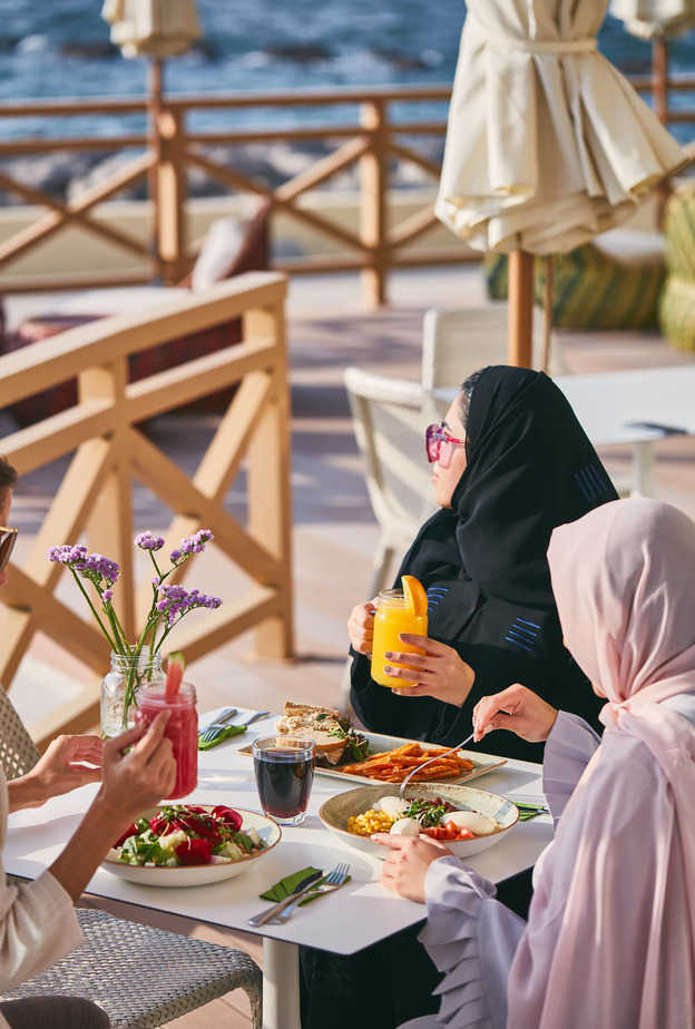 نادي سيدات الشارقة.. وجهة مثالية للاستجمام والترفيه للمرأة الإماراتية