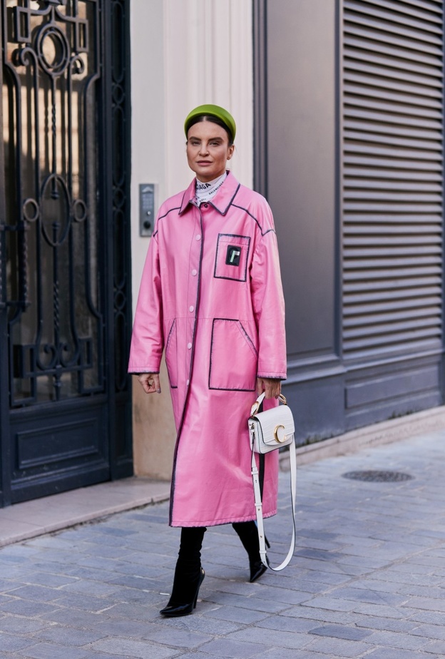 نصائح هامة لاعتماد الأزياء الملونة في اطلالات شتاء 2021