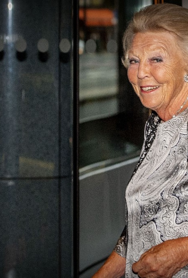 إصابة ملكة هولندا السابقة بفيروس الكورونا