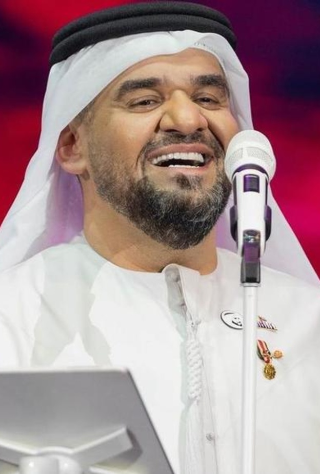 حسين الجسمي يطرب جمهور مسرح المجاز 