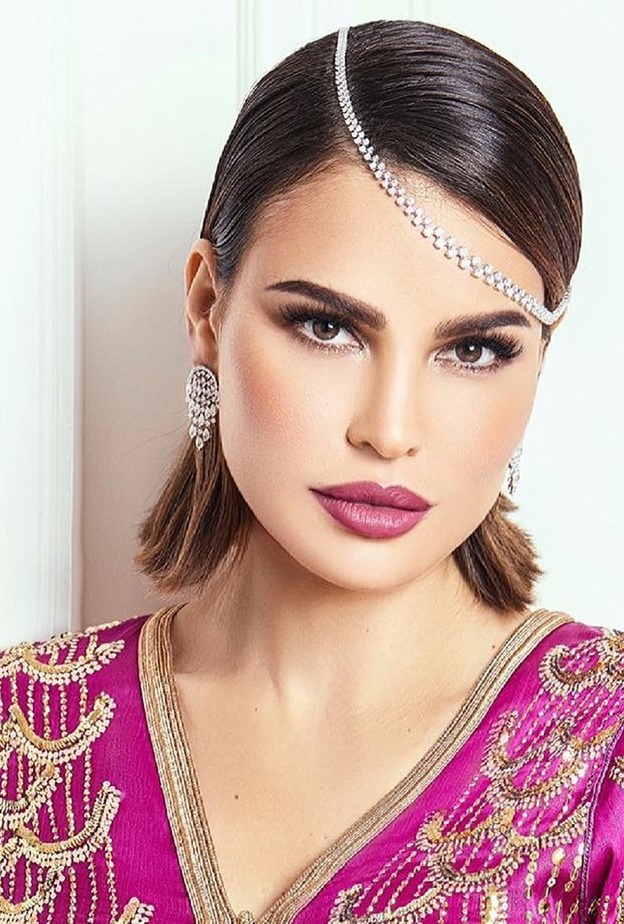   mimialeblanc وتسريحة شعر بأنامل ميشيل زيتون - الصورة من حسابه على انستقرام