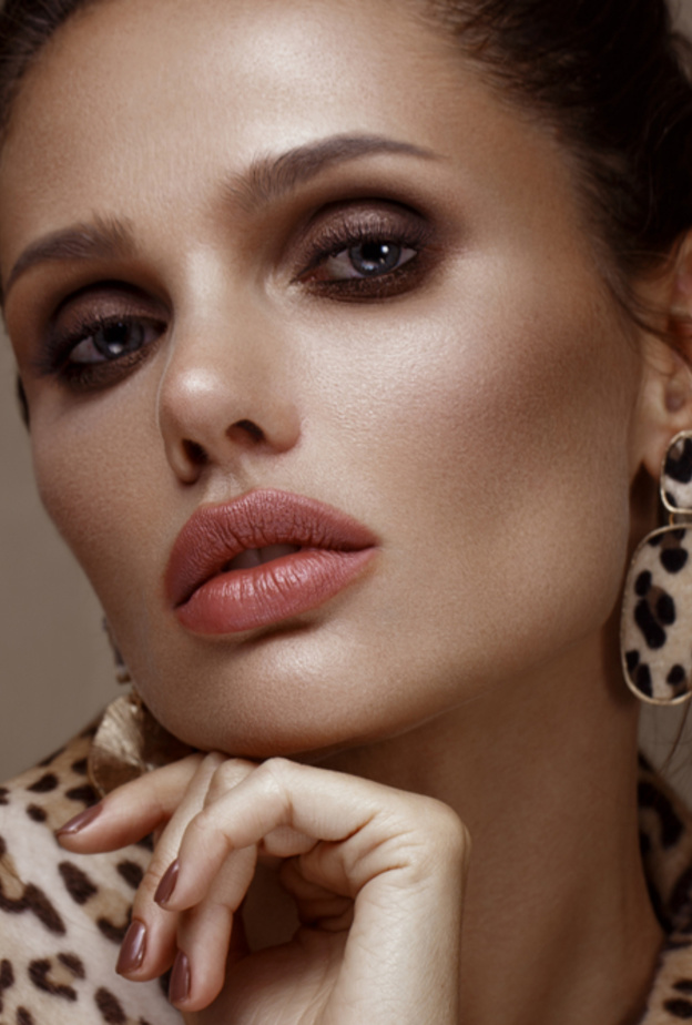 طريقة عمل مكياج دخاني