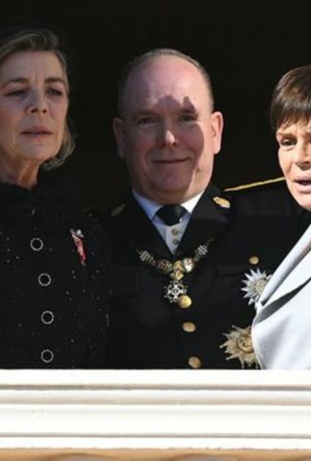 شقيقتا الأمير ألبرت أصبحن يقمن بدور السيدة الأولى بدلا من الأميرة تشارلين 