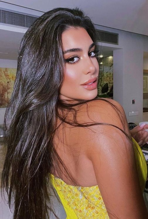 ياسمين صبري تتنافس ضمن مسابقة أجمل 100 وجه في العالم