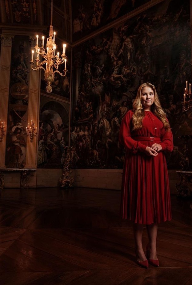 صورة جديدة للأميرة كاتارينا أماليا بمناسبة عيد ميلادها الـ 18