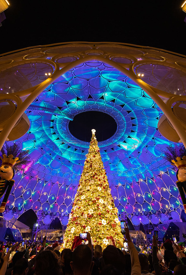 أجواء ساحرة وفعاليات مميزة في إكسبو 2020 دبي مع احتفالات مناسبات نهاية العام - إكسبو 2020 دبي