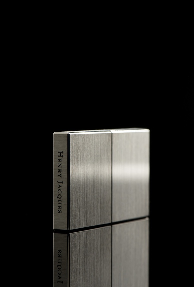 عطر Clic-Clac رمز جديد للتميّز من Henry Jacques