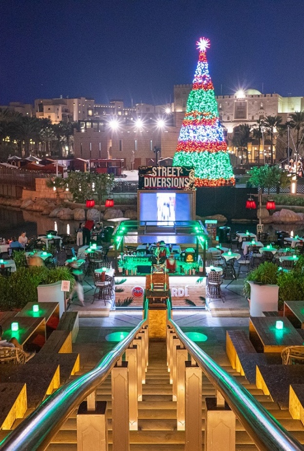 سوق مدينة جميرا يفتتح وجهة ستريت دايفرجنز التي توفر أرقى التجارب 