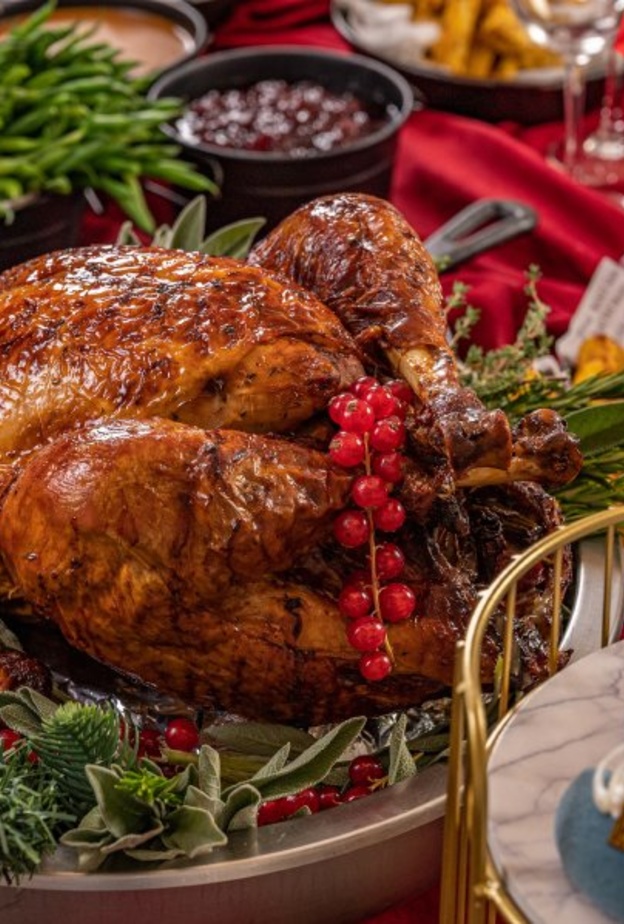 فندق "غراند ميلينيوم الخليج التجاري" يحتفل بروعة عطلات الموسم