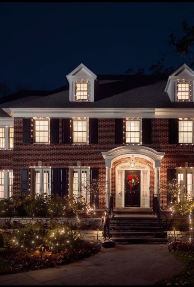 فيلم "Home Alone"