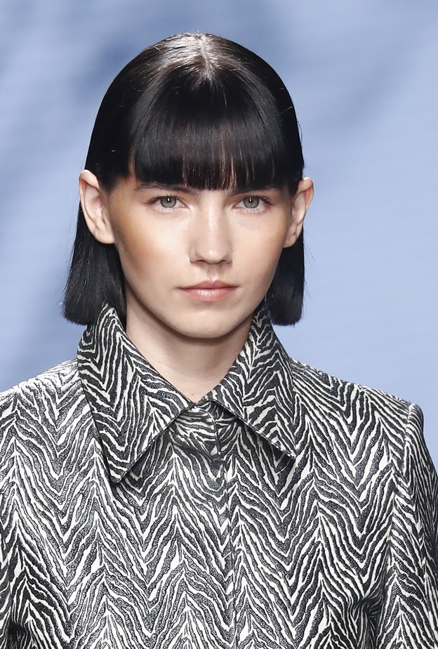 احدث قصات شعر كاريه تألقي بها في شتاء 2022