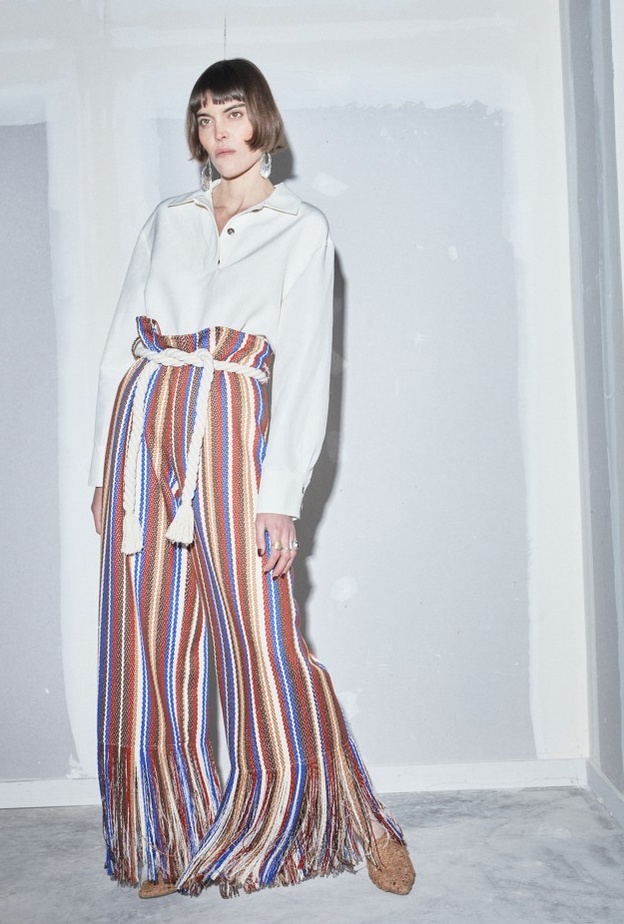 تصاميم بالنقشات المقلمة- سروال بتصميم مميّز من Benjamin Benmoyal