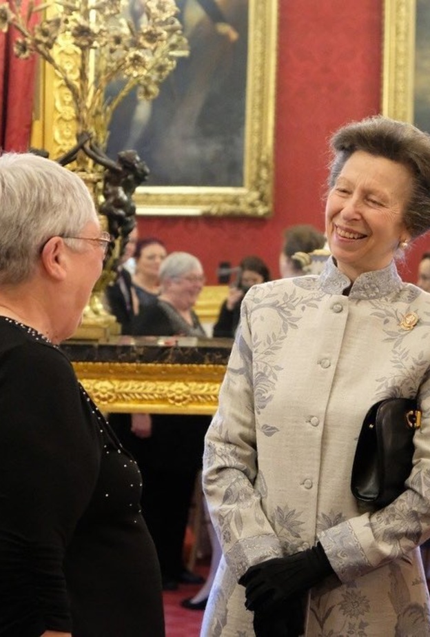 الأميرة آن تستضيف حفل أعياد الميلاد السنوي لمؤسسة NFA الخيرية