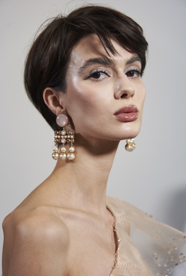 5 نصائح ليبدو مكياجك مثاليا كالمحترفين في ليلة رأس السنة 2022