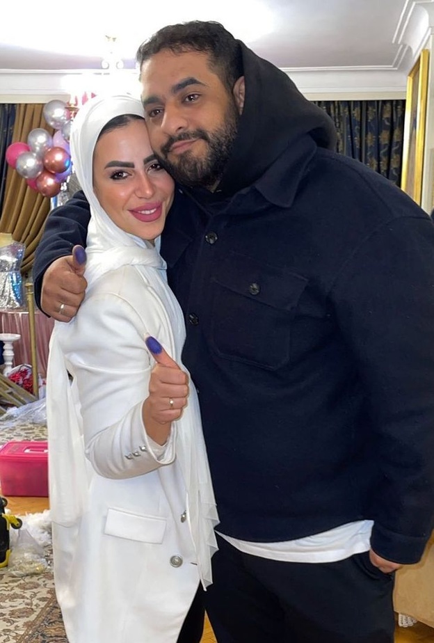 ماهيتاب المصري وزوجها 