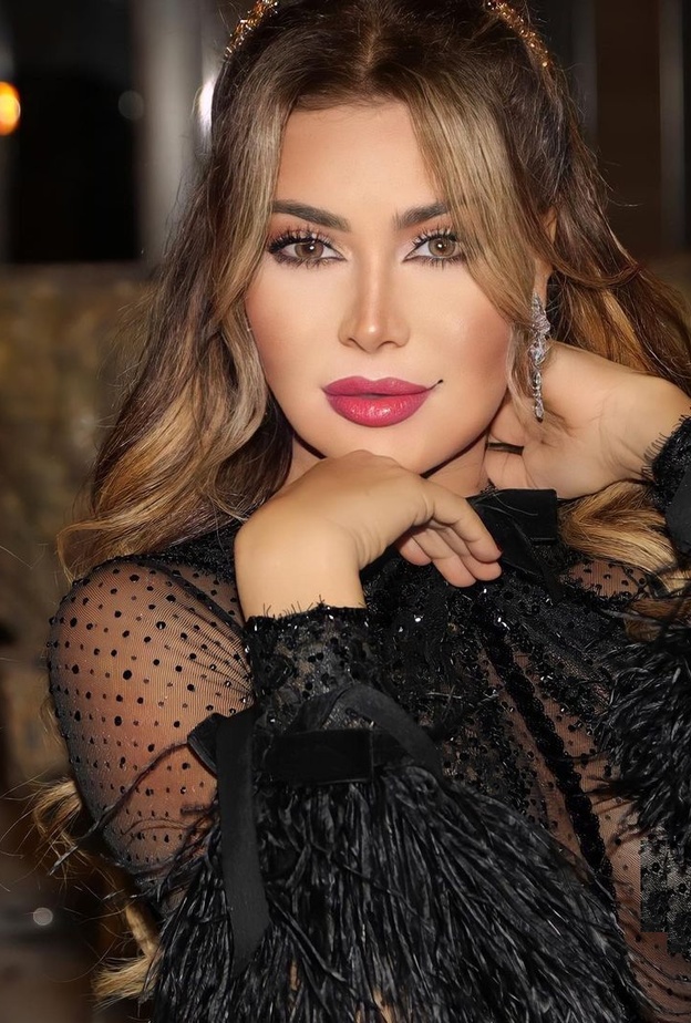 تفاصيل إطلالة نوال الزغبي الجمالية في دبي. 2021