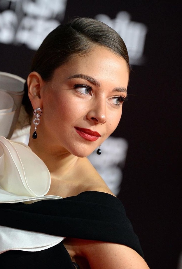 إطلالات النجمات الجمالية في اليوم الخامس لمهرجان البحر الأحمر السينمائي