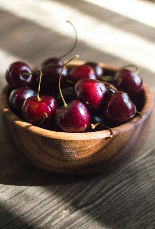 فوائد الكرز في السيطرة على مرض النقرس