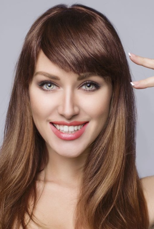 تسريحات عصرية لصاحبات الشعر الطويل بمناسبة اليوم الوطني الإماراتي